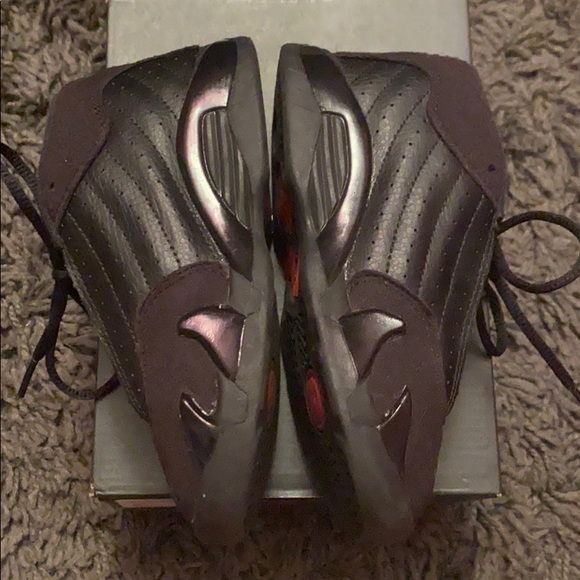 Jordan’s - Picture 3 of 6